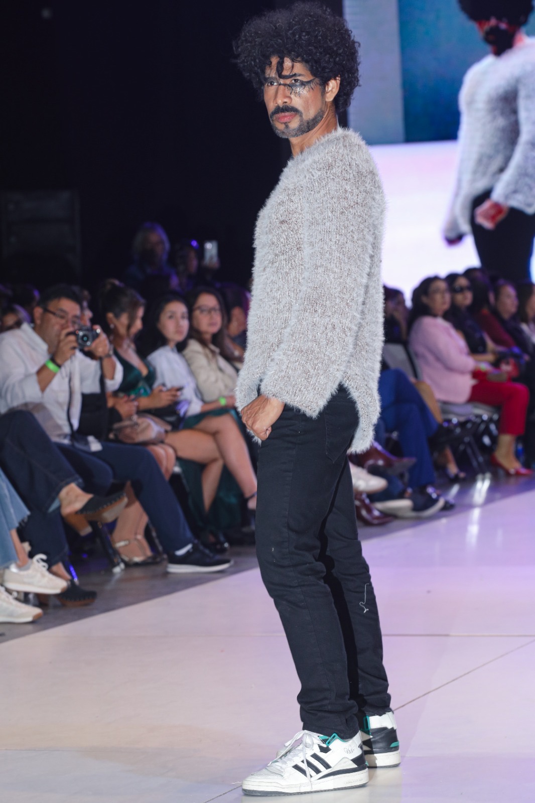 Look CFW 11